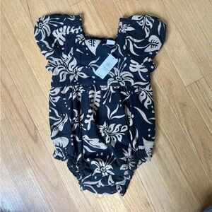 Baby Gap Floral Linen Onesie- Black & Tan, 18-24m- NWT